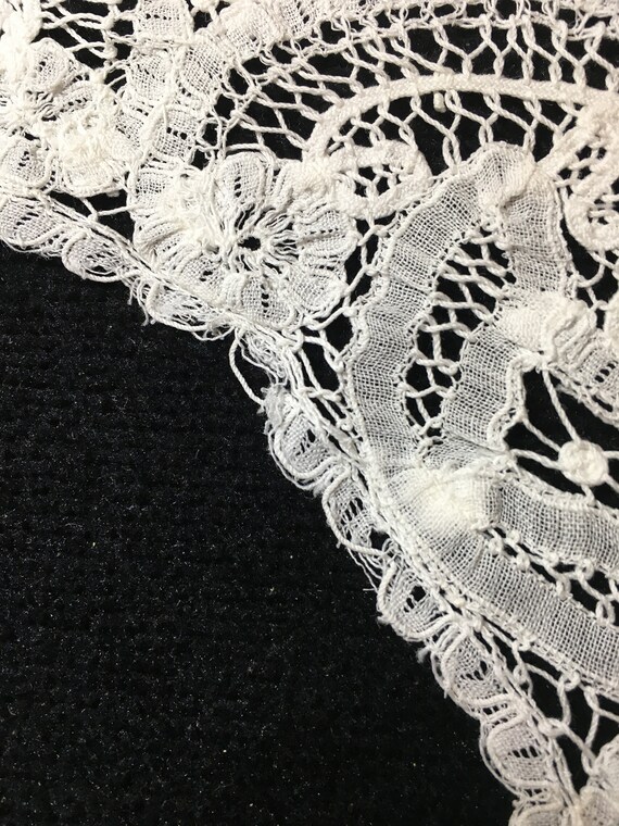 Antique Handmade White Cotton Needle Lace and Tap… - image 3