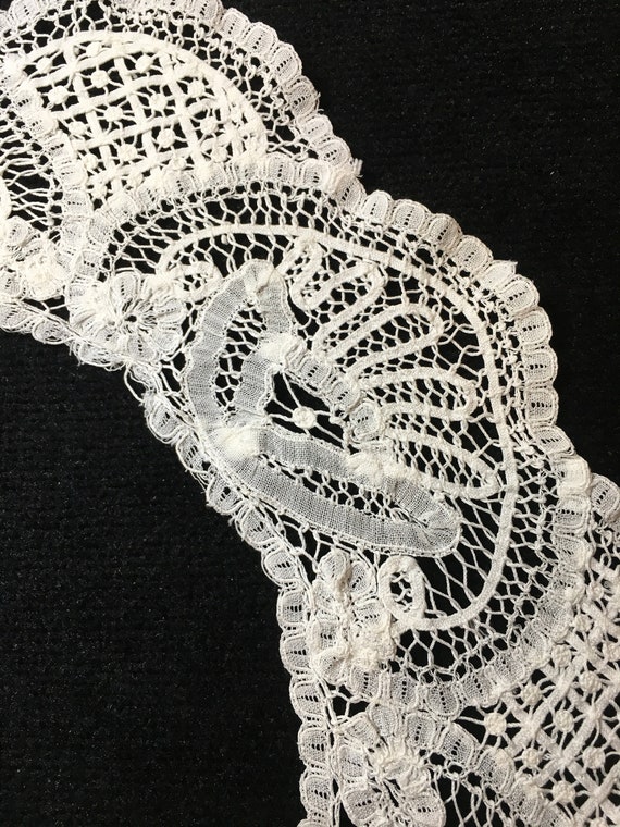 Antique Handmade White Cotton Needle Lace and Tap… - image 2