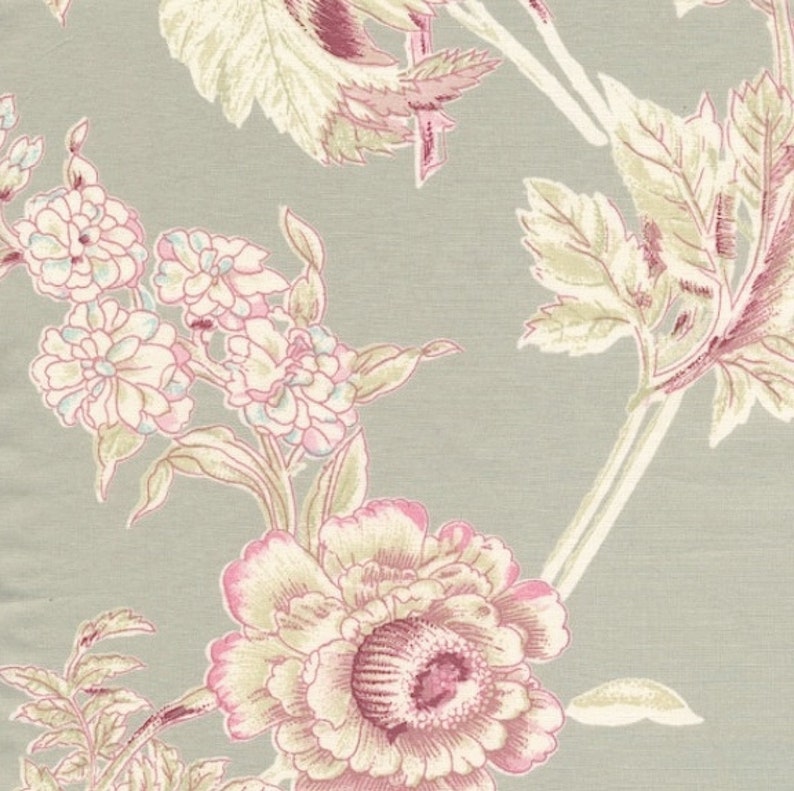 100/% Cotton Fabric BTY Soft Butter Yellow Floral Flowers Shabby Chic