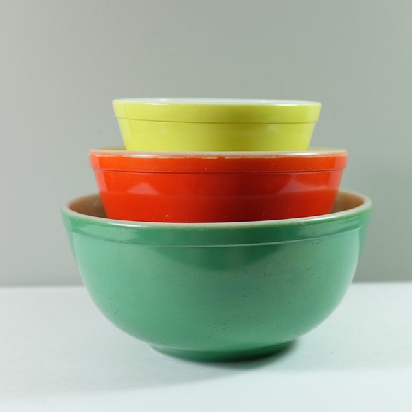 Set de 3 bols à mélanger Pyrex vintage couleur primaire jaune, vert et rouge - Saladier Pyrex vintage - Bol Pyrex