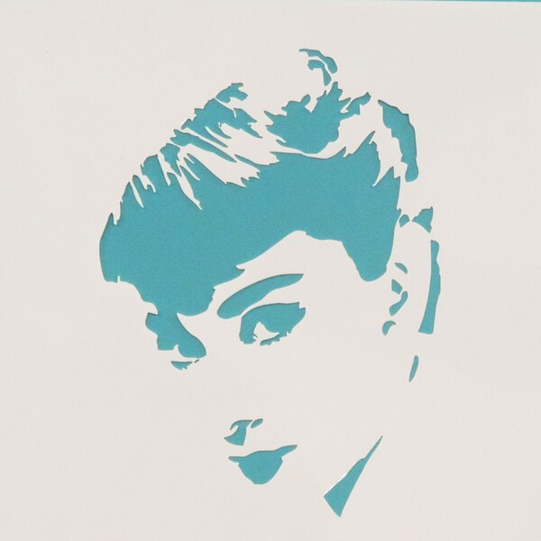 616 Audrey Hepburn face Stencil