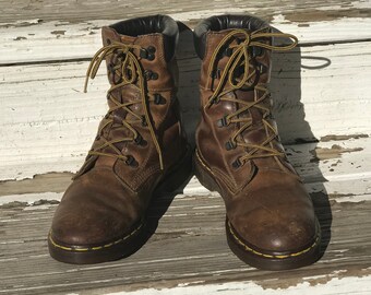 used doc martens womens 7