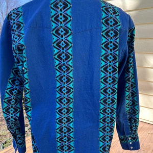 Rustler by Wrangler Aztec Design Western Shirt Blue Turquoise and Black Mens Large 1990s image 4