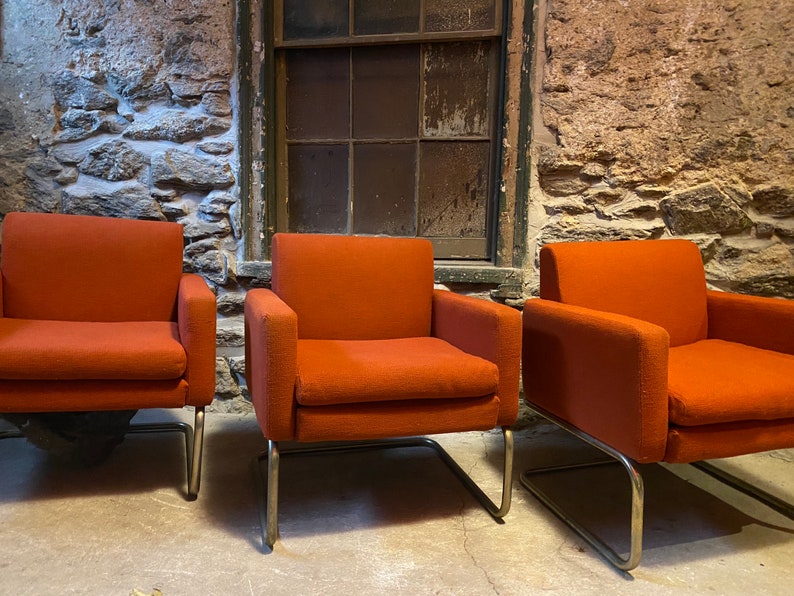 VintaDelphia Dining Chairs - Thumbnail 4