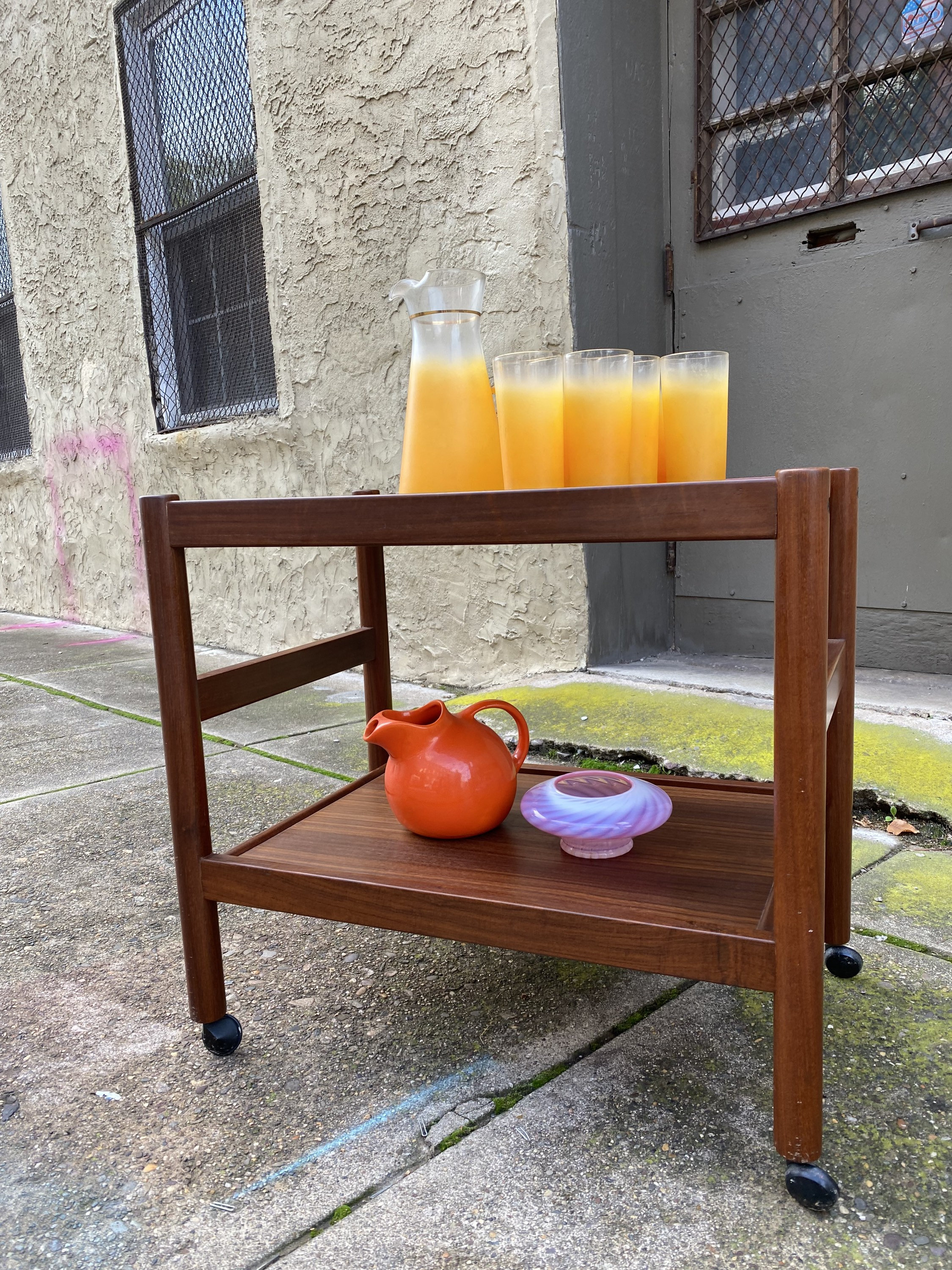 Chariot à Cocktails Danois Vintage – Moderniste Milieu De Siècle – Trolley Bois Et Métal