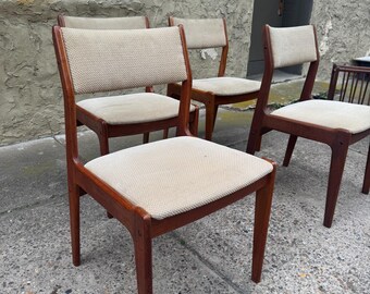 Mid Century Teak Dining Chairs: Danish Modern Wool Upholstery - Set of 4