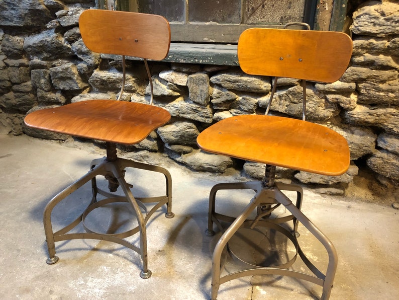 Industrial drafting stool Toledo drafting stool post war industrial work stool