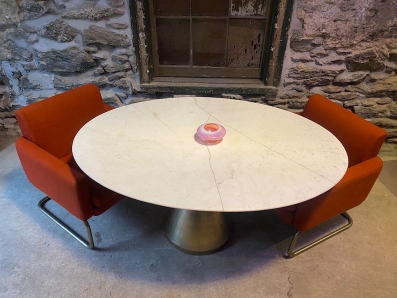 VintaDelphia Dining Chairs - Thumbnail 2