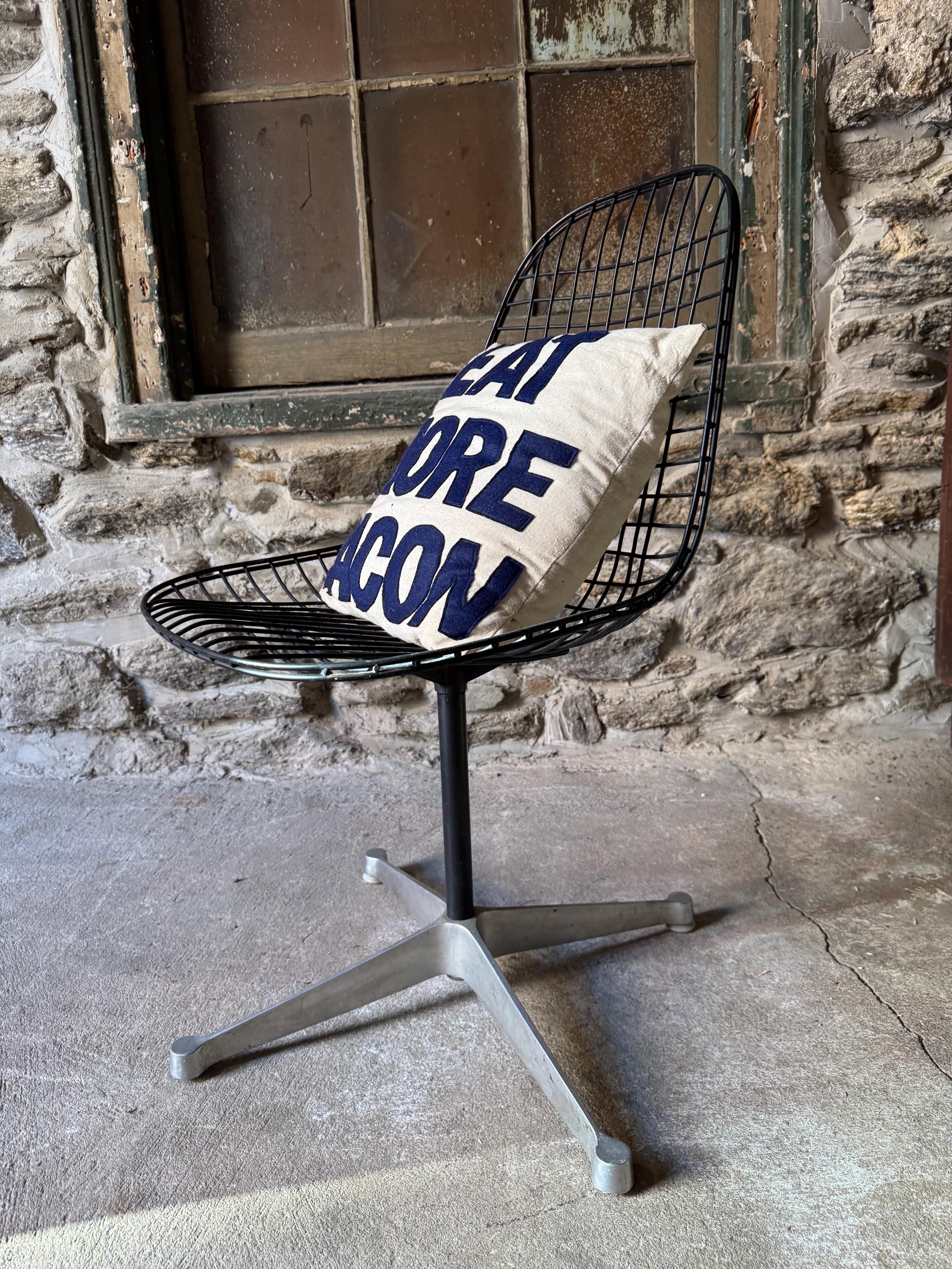 Vintage Wire Chair - Etsy