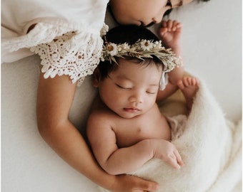 preserved newborn photography Floral Halo