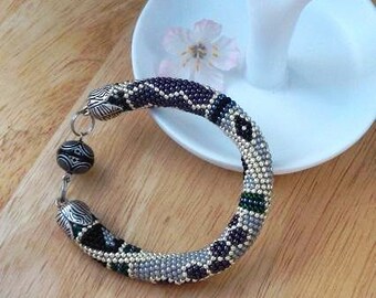 Princess Budur - Beaded crochet Bracelet beads bracelet Patchwork grey black silver Beadwork jewelry Bead Crochet
