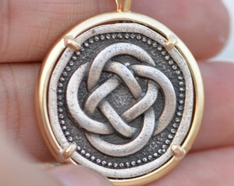 Irish Knot Medal with Brass Necklace Trim Cast Pendant Celtic Medallion Celts Wales Scotland Ireland Walsh Scottish
