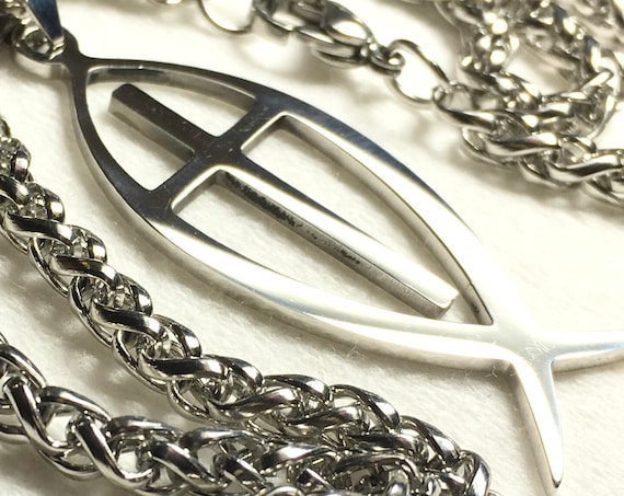 Cross Fish Necklaces for Men New Fashion JESUS Silver Ichthus Ichthy Greek Jesus Fish Round Pendant Necklace jewellery jewelry