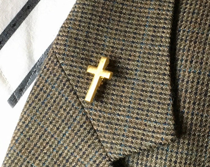 Gold Cross Lapel Pin Sweater Brooch Hat Pin Shirt Pin for Mens Boys Women Girls Catholic Crucifix of Christ Christian Jewelry jewellery