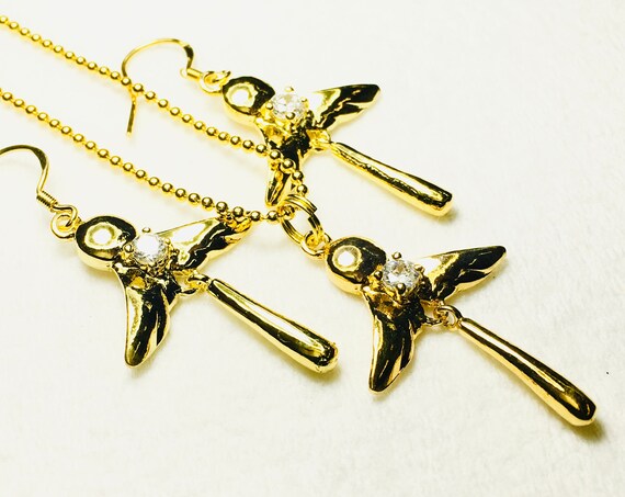 Angel Wing Cast Earring Silver Gold Elegant Sparkling Rhinestone Pendant Necklace for Woman Girls Cross of Christ Jewelry jewellery