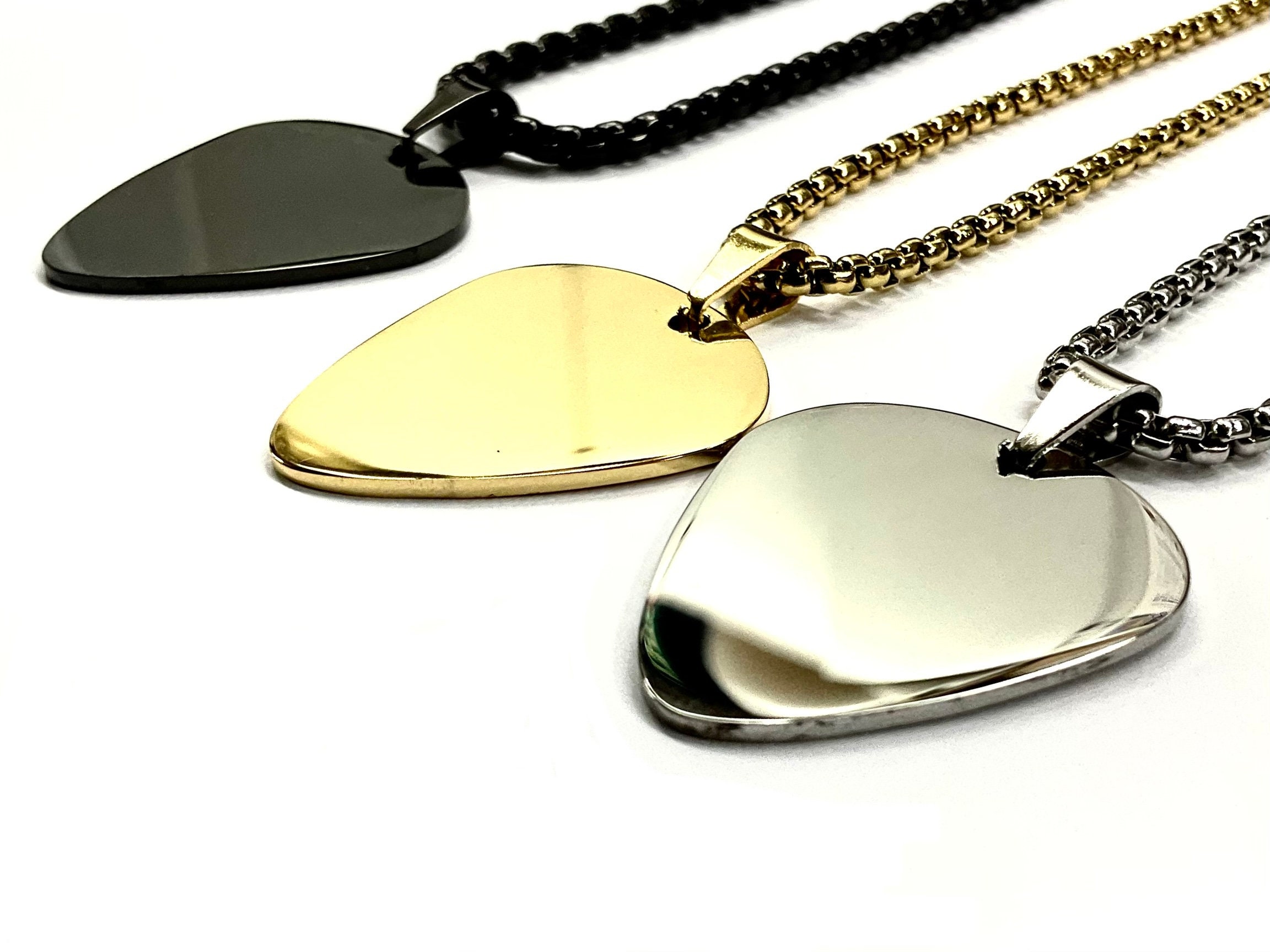 Mens guitar pick best sale necklace