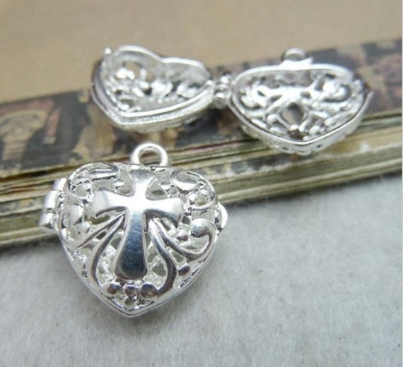 Silver Filigree Cross Heart Cast Locket for Perfume Necklace Pendant
