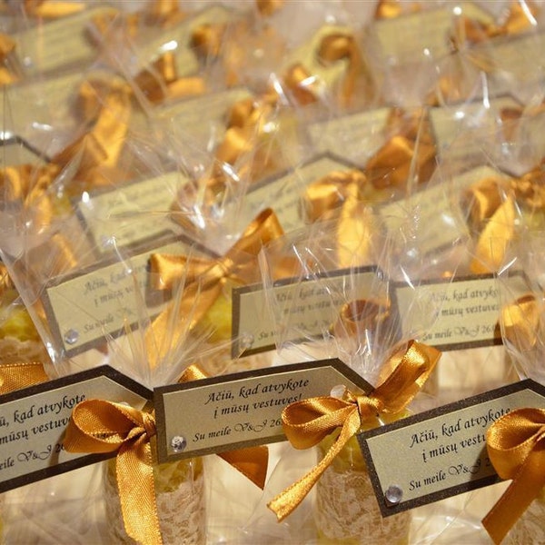 Wedding Gifts for Guests - 60+ Gift Ideas for 2025