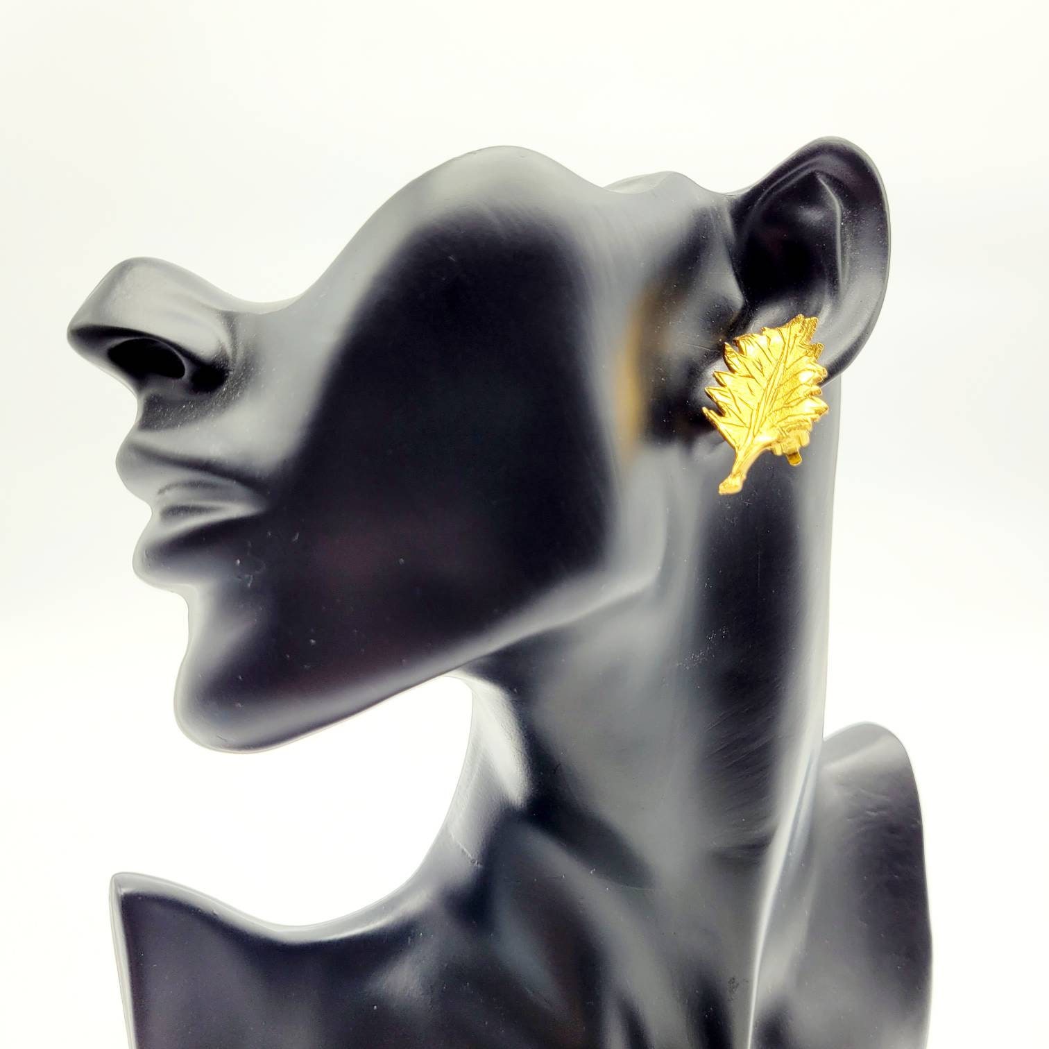 Boucles D’oreilles Pendantes Xavier Loubens Haute Couture – Vintage, Résine Et Verre