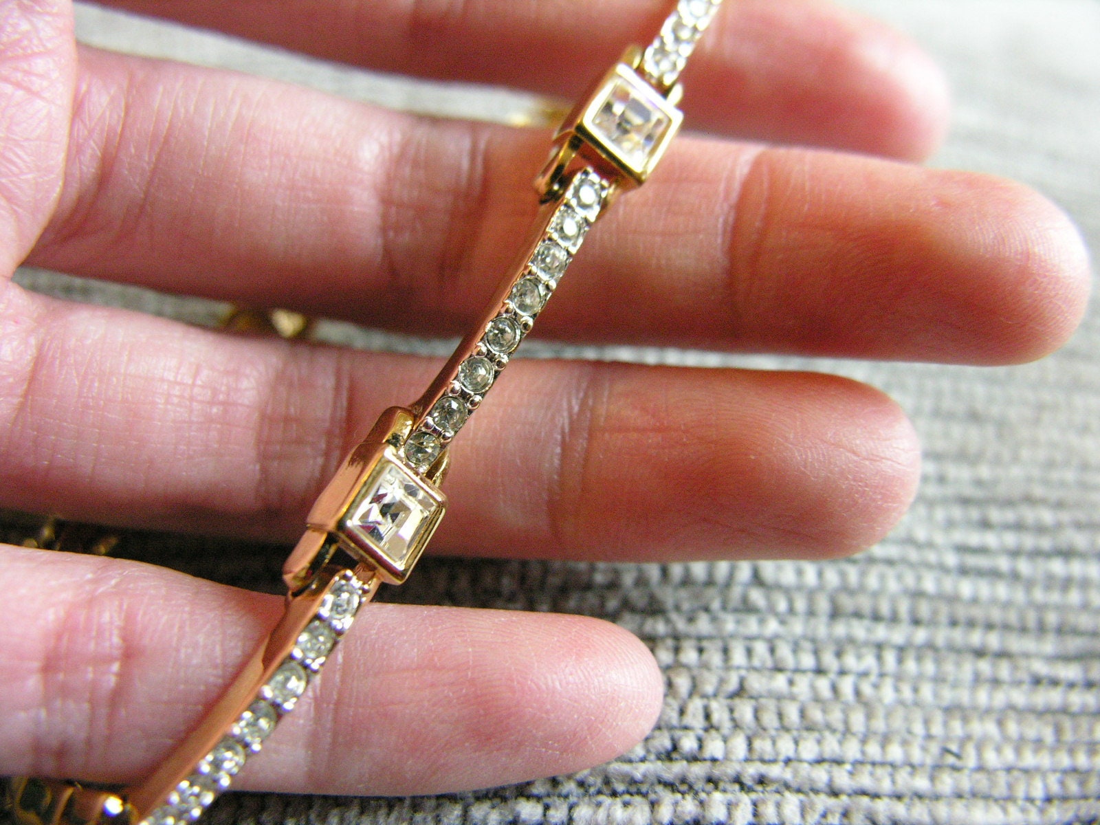Nina ricci bracelet deals