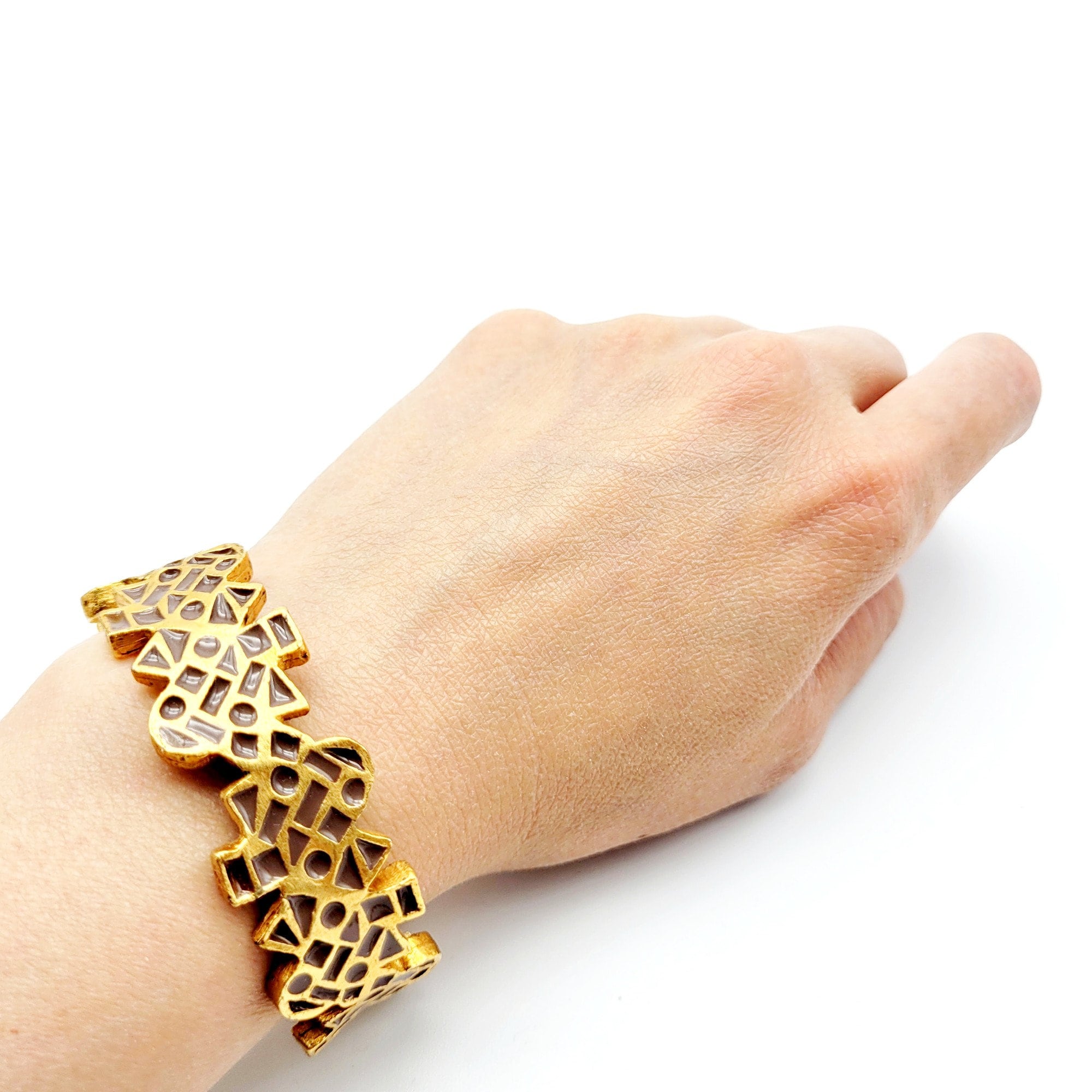 Bracelet Manchette Vintage BICHE DE BERE - Étain Argenté, Fermoir Toggle, Style Moderniste - Occasion