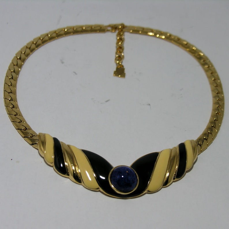 Stunning Lanvin necklace image 2