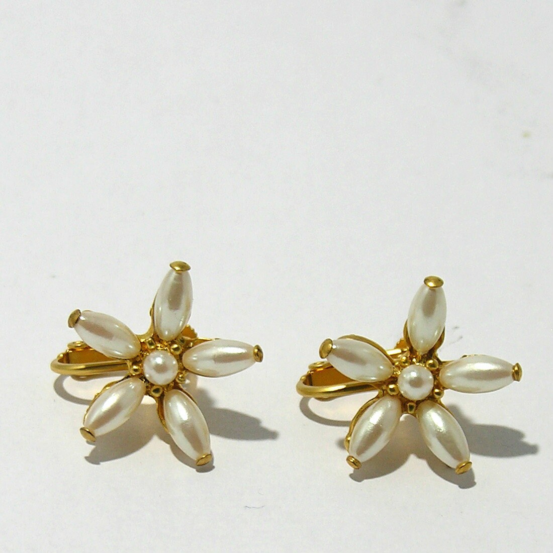 Kenzo flower earring - Etsy 日本