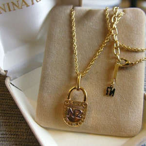 Elegant vintage Nina Ricci gold tone necklace / Gift for her