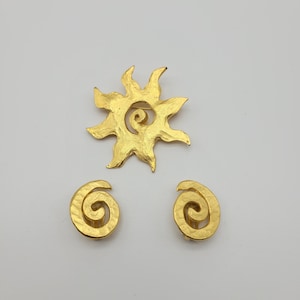 Vintage goudkleurige sieradenset, designer sieraden, kostuumjuwelen, cadeaus voor haar, chique sieraden, statement oorbellen