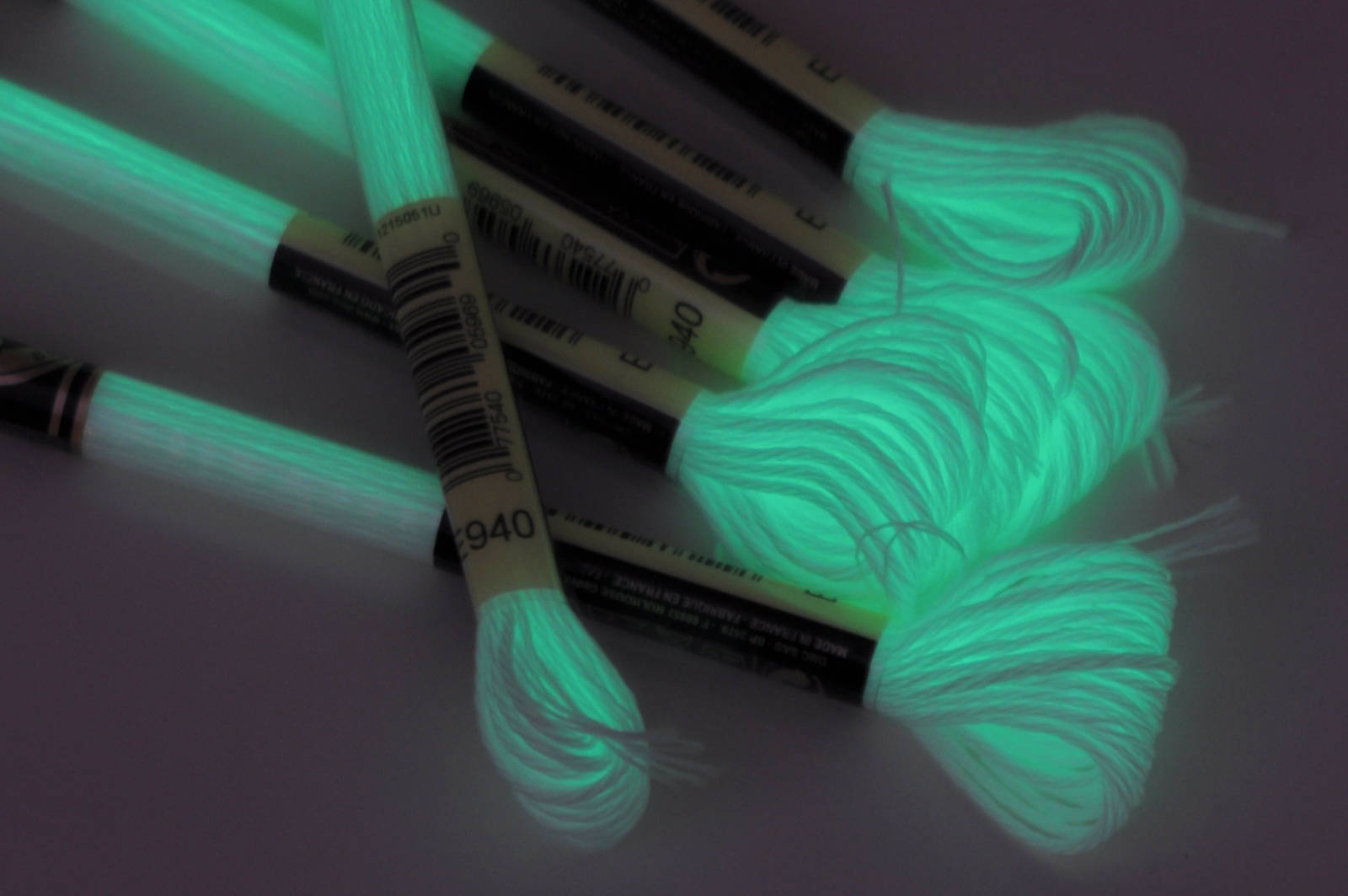 Fluorescent embroidery floss DMC E940 GLOW in the DARK neon Etsy