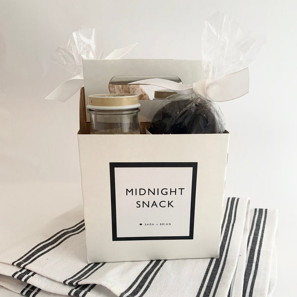 Set of 25 - Midnight Snack - Wedding Favor - Drink and Snack Carrier - bottle carrier box - beer - soda - coffee - milk - cookies - donuts