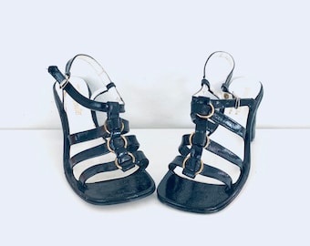 grasshopper sandals