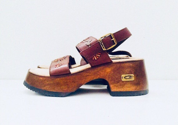 90s clogs