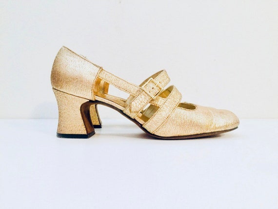 thom mcan mary jane shoes