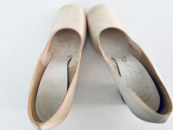 70s Platform Mary Janes Cream Silk Shoes by Natur… - image 6