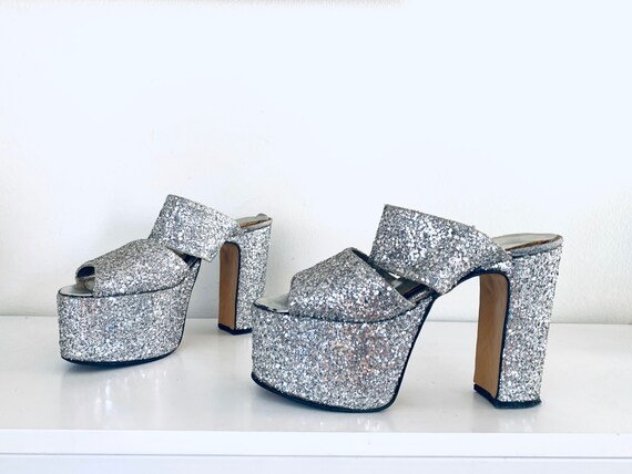 70s Silver Platforms Wedge Sandals Heels Size 7 M