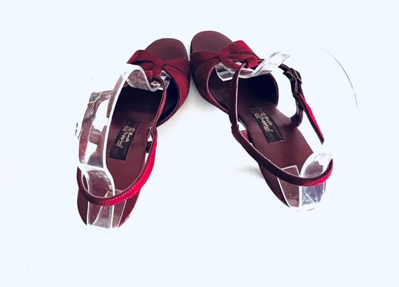 70s Burgundy Red Suede T-Strap Sandals Heels by H… - image 5