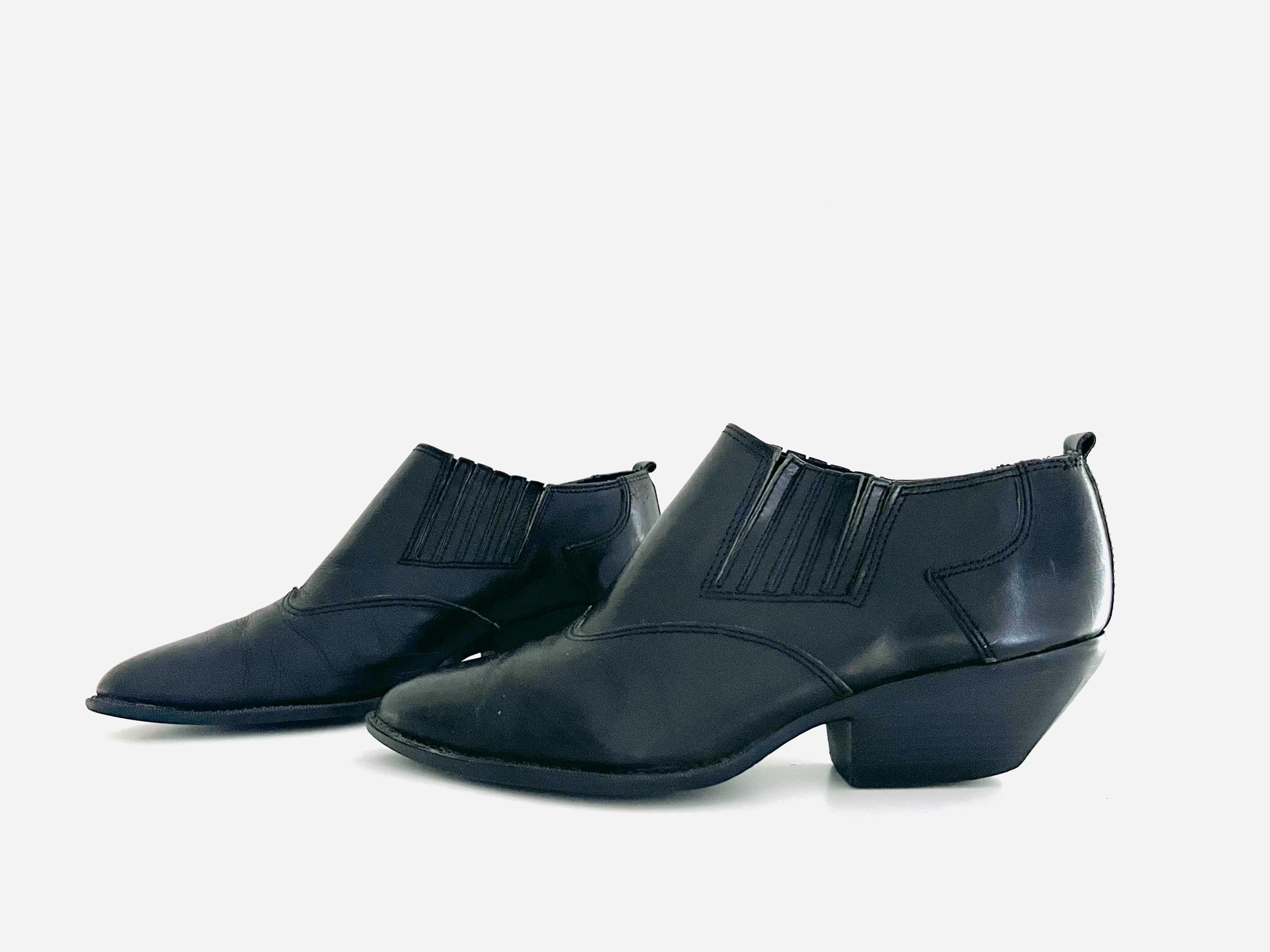 90s Black Leather Western Ankle Boots by Zodiac Size 7.5 8 M 38.5