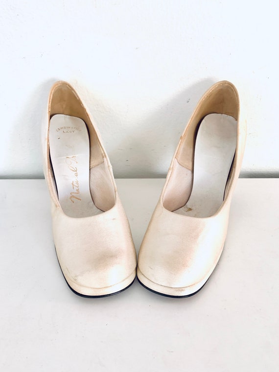 70s Platform Mary Janes Cream Silk Shoes by Natur… - image 5