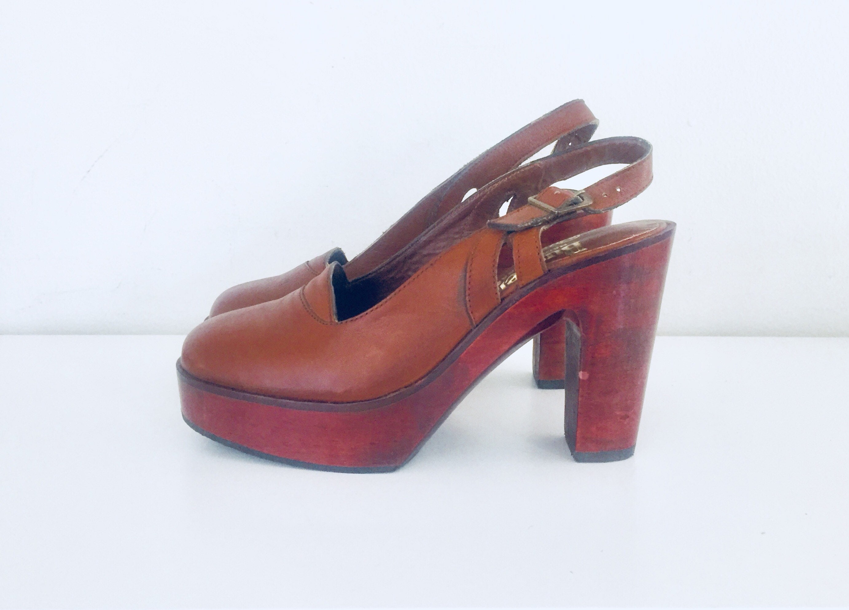 leather sling back clogs