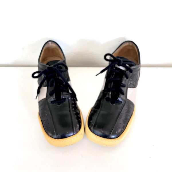 90s Leather Sneakers Colorblock Black Shoes Round Toe Made in Italy by RBS size 7.5 7 1/2 37