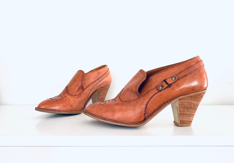 chunky heels 70s