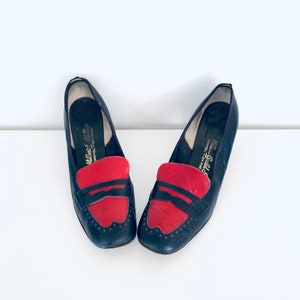60s Heels Shoes Oxfords Pumps Two Tone Red Blue made in US by Millers Guild Shop 6 A 36
