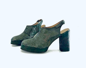 70s Green Tooled Leather Platform Mules Slings Sandals Shoes n Stuff by Frank Sbicca size 6.5 M 36.5 37.5