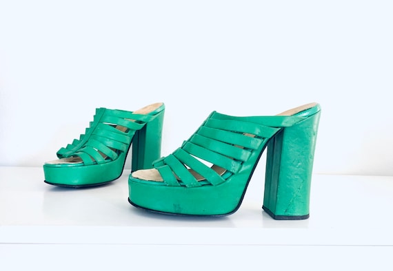 70s Platforms Shoes Green size 6 M 36