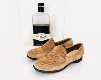 60s Tan Suede Heels Chunky Heel Shoes by Hush Puppies 6 M 36
