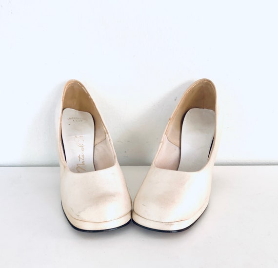 70s Platform Mary Janes Cream Silk Shoes by Natur… - image 4