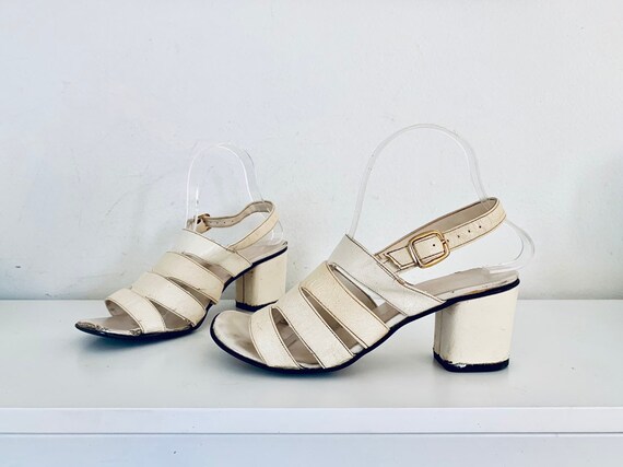 60s Sandals Shoes Mod Chunky Sandals Size 9 M