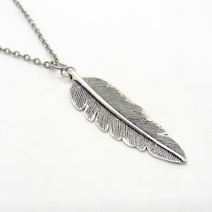 Antique Silver Feather Pendant Necklace, Bird Feather Pendant, Nature Jewelry,  Necklace for Women, Woman&#39;s Necklace, Men&#39;s Necklace