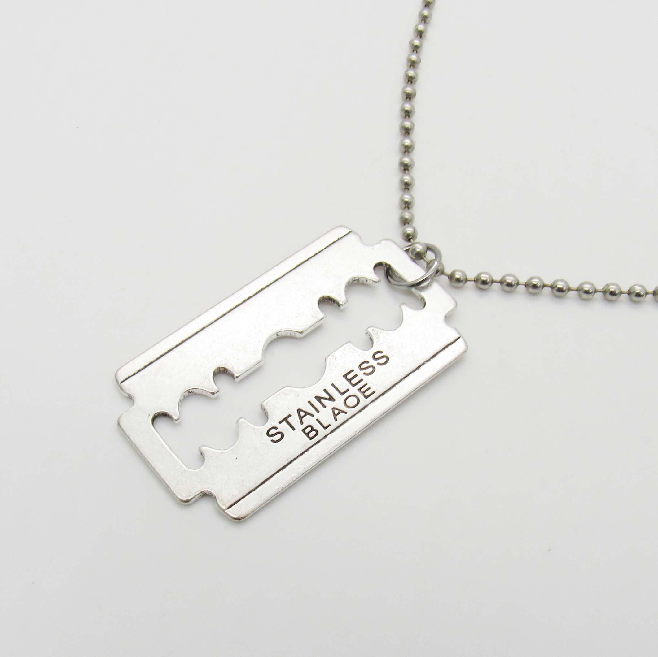 Streetwear Pendant for Men | Razor Blade Pendant, 20 / Rope / Silver